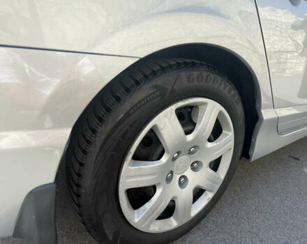 Серый Хонда Цивик, объемом двигателя 1.8 л и пробегом 234 тыс. км за 7300 $, фото 15 на Automoto.ua