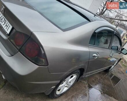Сірий Хонда Сівік, об'ємом двигуна 1.8 л та пробігом 220 тис. км за 6900 $, фото 5 на Automoto.ua
