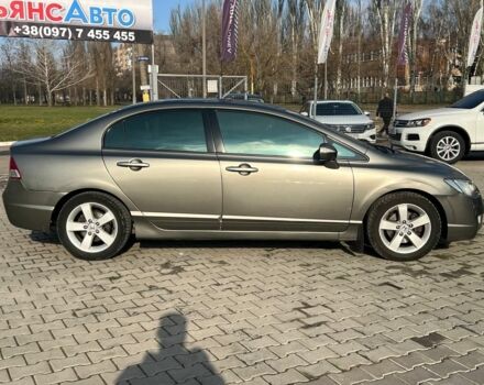 Серый Хонда Цивик, объемом двигателя 1.8 л и пробегом 339 тыс. км за 6400 $, фото 7 на Automoto.ua