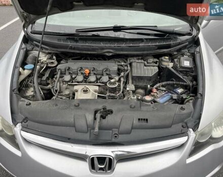 Серый Хонда Цивик, объемом двигателя 1.8 л и пробегом 230 тыс. км за 6350 $, фото 17 на Automoto.ua