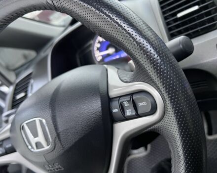 Серый Хонда Цивик, объемом двигателя 1.8 л и пробегом 168 тыс. км за 7650 $, фото 14 на Automoto.ua