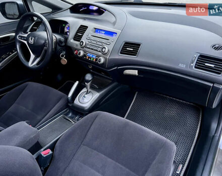 Серый Хонда Цивик, объемом двигателя 1.8 л и пробегом 168 тыс. км за 7650 $, фото 59 на Automoto.ua