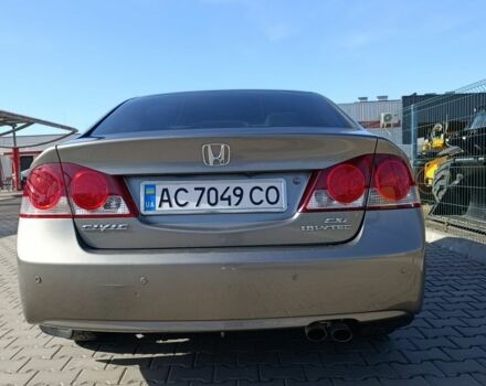 Серый Хонда Цивик, объемом двигателя 1.8 л и пробегом 225 тыс. км за 5500 $, фото 4 на Automoto.ua