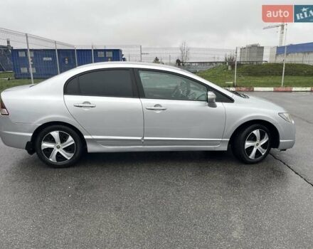 Серый Хонда Цивик, объемом двигателя 1.8 л и пробегом 230 тыс. км за 6350 $, фото 1 на Automoto.ua