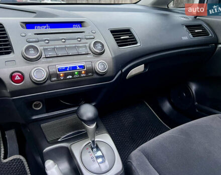 Серый Хонда Цивик, объемом двигателя 1.8 л и пробегом 168 тыс. км за 7650 $, фото 24 на Automoto.ua