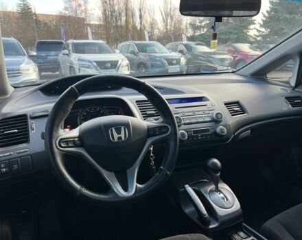 Серый Хонда Цивик, объемом двигателя 1.8 л и пробегом 339 тыс. км за 6400 $, фото 9 на Automoto.ua