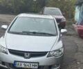 Серый Хонда Цивик, объемом двигателя 1.8 л и пробегом 220 тыс. км за 5600 $, фото 1 на Automoto.ua