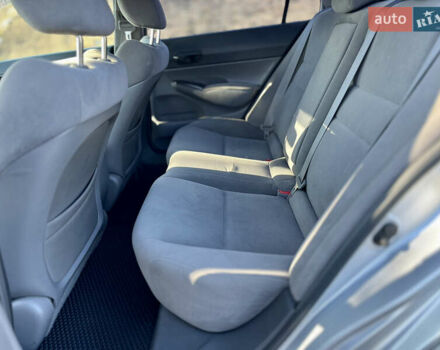 Серый Хонда Цивик, объемом двигателя 1.8 л и пробегом 234 тыс. км за 7300 $, фото 29 на Automoto.ua