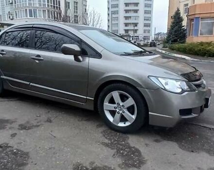 Серый Хонда Цивик, объемом двигателя 1.8 л и пробегом 268 тыс. км за 5800 $, фото 9 на Automoto.ua