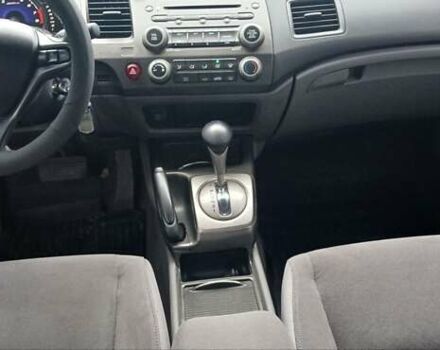 Серый Хонда Цивик, объемом двигателя 1.8 л и пробегом 268 тыс. км за 5800 $, фото 30 на Automoto.ua