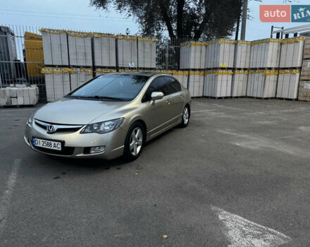 Серый Хонда Цивик, объемом двигателя 1.8 л и пробегом 207 тыс. км за 8150 $, фото 4 на Automoto.ua