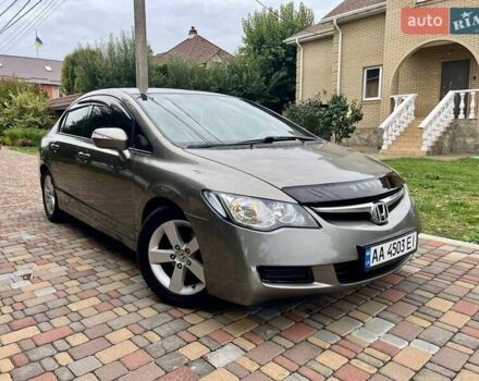 Серый Хонда Цивик, объемом двигателя 1.8 л и пробегом 268 тыс. км за 5800 $, фото 23 на Automoto.ua