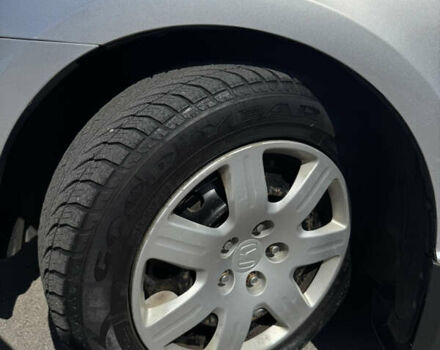 Серый Хонда Цивик, объемом двигателя 1.8 л и пробегом 234 тыс. км за 7300 $, фото 24 на Automoto.ua