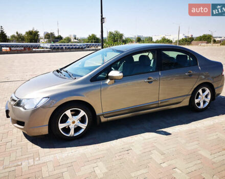 Сірий Хонда Сівік, об'ємом двигуна 1.8 л та пробігом 105 тис. км за 7200 $, фото 2 на Automoto.ua