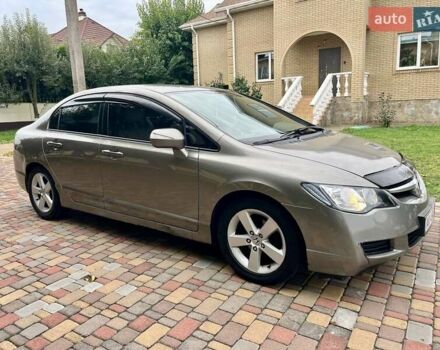 Серый Хонда Цивик, объемом двигателя 1.8 л и пробегом 268 тыс. км за 5800 $, фото 28 на Automoto.ua