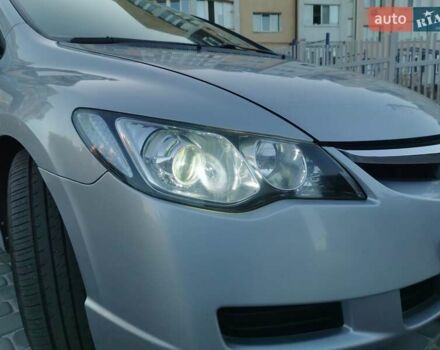 Серый Хонда Цивик, объемом двигателя 1.8 л и пробегом 214 тыс. км за 6800 $, фото 13 на Automoto.ua