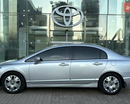 Серый Хонда Цивик, объемом двигателя 1.8 л и пробегом 156 тыс. км за 8953 $, фото 2 на Automoto.ua