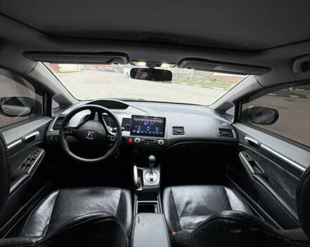 Серый Хонда Цивик, объемом двигателя 1.8 л и пробегом 230 тыс. км за 6300 $, фото 3 на Automoto.ua