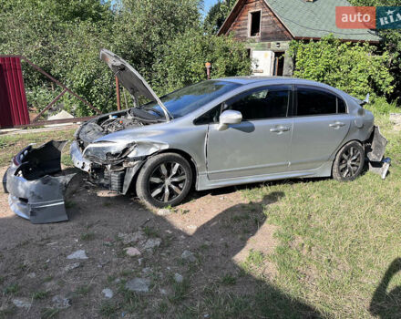 Сірий Хонда Сівік, об'ємом двигуна 1.8 л та пробігом 193 тис. км за 2000 $, фото 7 на Automoto.ua