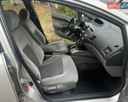 Сірий Хонда Сівік, об'ємом двигуна 1.34 л та пробігом 224 тис. км за 6200 $, фото 9 на Automoto.ua