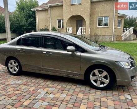 Серый Хонда Цивик, объемом двигателя 1.8 л и пробегом 268 тыс. км за 5800 $, фото 27 на Automoto.ua