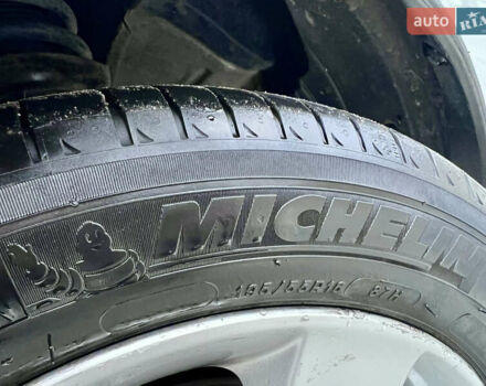 Серый Хонда Цивик, объемом двигателя 1.8 л и пробегом 168 тыс. км за 7650 $, фото 22 на Automoto.ua