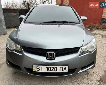 Серый Хонда Цивик, объемом двигателя 1.8 л и пробегом 267 тыс. км за 5700 $, фото 7 на Automoto.ua