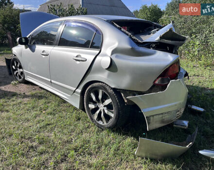 Серый Хонда Цивик, объемом двигателя 1.8 л и пробегом 193 тыс. км за 2000 $, фото 1 на Automoto.ua