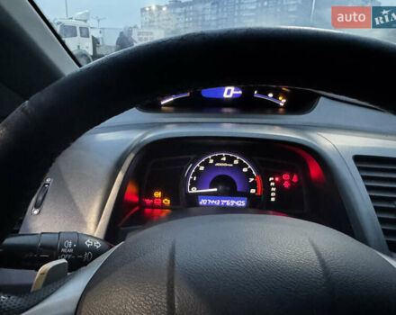 Серый Хонда Цивик, объемом двигателя 1.8 л и пробегом 207 тыс. км за 8150 $, фото 10 на Automoto.ua