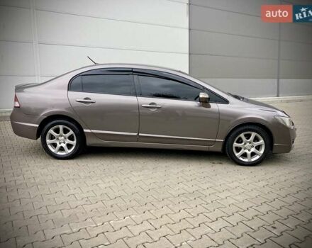 Сірий Хонда Сівік, об'ємом двигуна 1.4 л та пробігом 155 тис. км за 7500 $, фото 1 на Automoto.ua