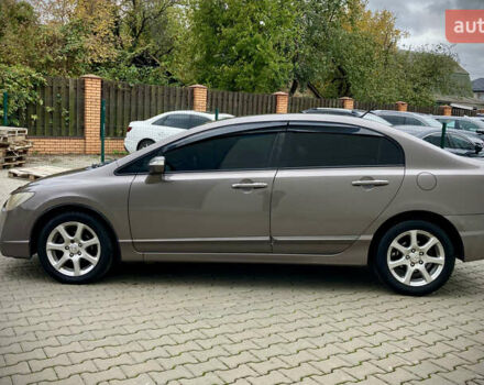 Сірий Хонда Сівік, об'ємом двигуна 1.4 л та пробігом 155 тис. км за 7500 $, фото 5 на Automoto.ua