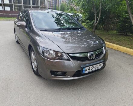 Сірий Хонда Сівік, об'ємом двигуна 1.3 л та пробігом 246 тис. км за 6600 $, фото 1 на Automoto.ua