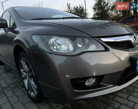 Сірий Хонда Сівік, об'ємом двигуна 1.4 л та пробігом 200 тис. км за 7100 $, фото 4 на Automoto.ua