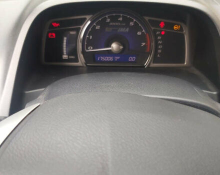 Серый Хонда Цивик, объемом двигателя 1.34 л и пробегом 170 тыс. км за 7000 $, фото 7 на Automoto.ua