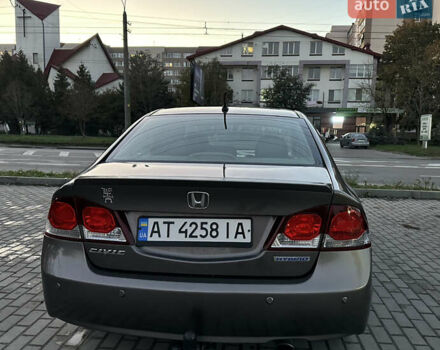 Сірий Хонда Сівік, об'ємом двигуна 1.4 л та пробігом 200 тис. км за 7100 $, фото 5 на Automoto.ua