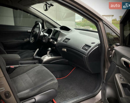 Сірий Хонда Сівік, об'ємом двигуна 1.4 л та пробігом 155 тис. км за 7500 $, фото 11 на Automoto.ua