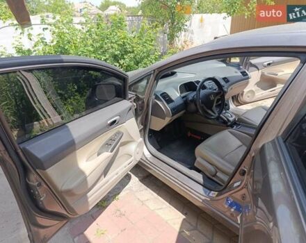 Сірий Хонда Сівік, об'ємом двигуна 1.4 л та пробігом 190 тис. км за 9000 $, фото 9 на Automoto.ua