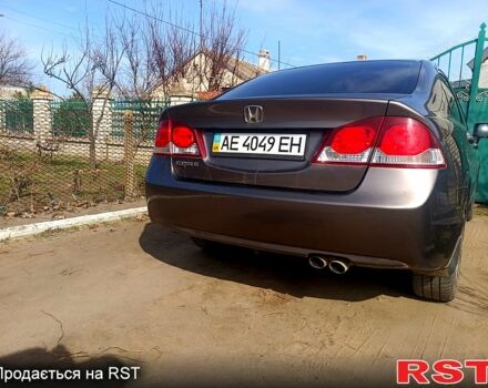 Серый Хонда Цивик, объемом двигателя 1.8 л и пробегом 221 тыс. км за 7500 $, фото 3 на Automoto.ua