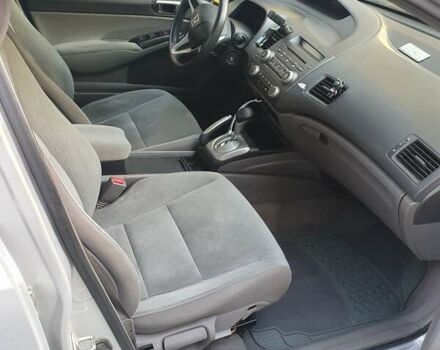 Серый Хонда Цивик, объемом двигателя 1.8 л и пробегом 204 тыс. км за 8000 $, фото 1 на Automoto.ua