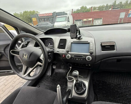 Сірий Хонда Сівік, об'ємом двигуна 1.8 л та пробігом 150 тис. км за 8500 $, фото 18 на Automoto.ua