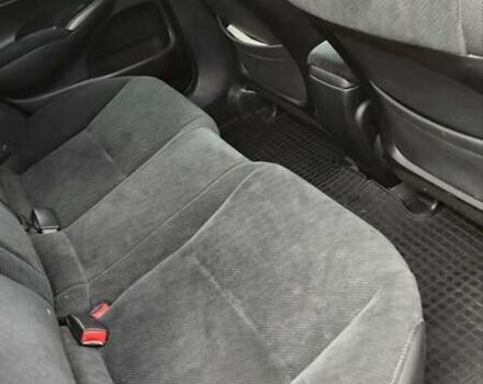 Хонда Цивик 2011 в Хмельницком на Automoto.ua Серый Хонда Цивик, объемом двигателя 1.8 л и пробегом 123 тыс. км за 7700 $, фото 11 на Automoto.ua