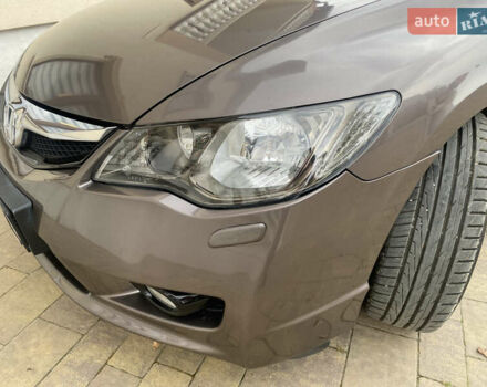 Серый Хонда Цивик, объемом двигателя 1.8 л и пробегом 187 тыс. км за 7999 $, фото 28 на Automoto.ua