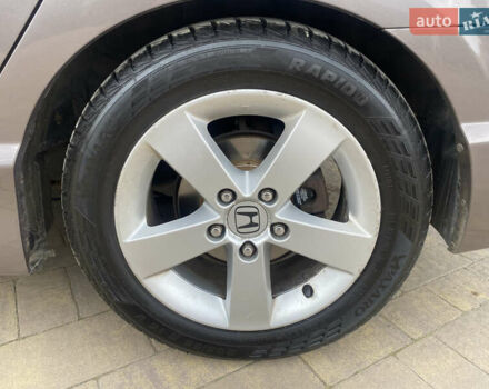 Серый Хонда Цивик, объемом двигателя 1.8 л и пробегом 187 тыс. км за 7999 $, фото 34 на Automoto.ua