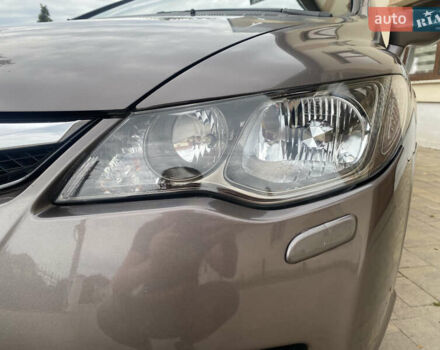 Серый Хонда Цивик, объемом двигателя 1.8 л и пробегом 187 тыс. км за 7999 $, фото 13 на Automoto.ua