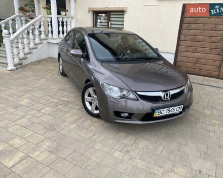 Серый Хонда Цивик, объемом двигателя 1.8 л и пробегом 187 тыс. км за 7999 $, фото 5 на Automoto.ua