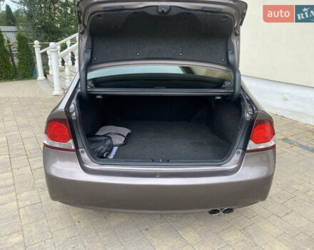 Серый Хонда Цивик, объемом двигателя 1.8 л и пробегом 187 тыс. км за 7999 $, фото 48 на Automoto.ua