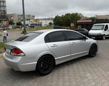 Сірий Хонда Сівік, об'ємом двигуна 1.8 л та пробігом 150 тис. км за 8500 $, фото 9 на Automoto.ua