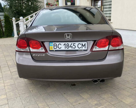 Серый Хонда Цивик, объемом двигателя 1.8 л и пробегом 187 тыс. км за 7999 $, фото 17 на Automoto.ua