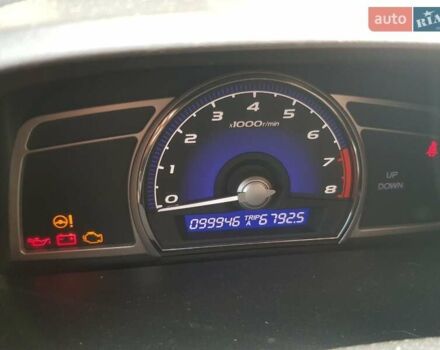 Сірий Хонда Сівік, об'ємом двигуна 1.8 л та пробігом 100 тис. км за 8900 $, фото 4 на Automoto.ua