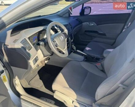 Серый Хонда Цивик, объемом двигателя 1.8 л и пробегом 151 тыс. км за 10000 $, фото 6 на Automoto.ua